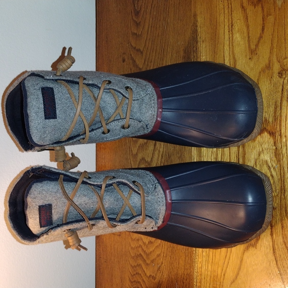 Sperry-Women's Saltwater Wool Embossed Duck Boot With Thinsulate Size 11